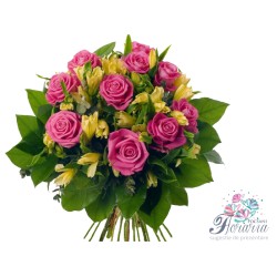 Buchet mixt Trandafiri si Astromelia
