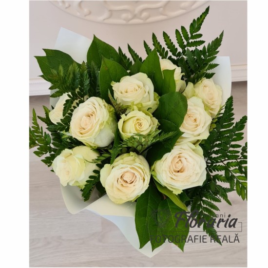 Buchet 11 Trandafiri Albi